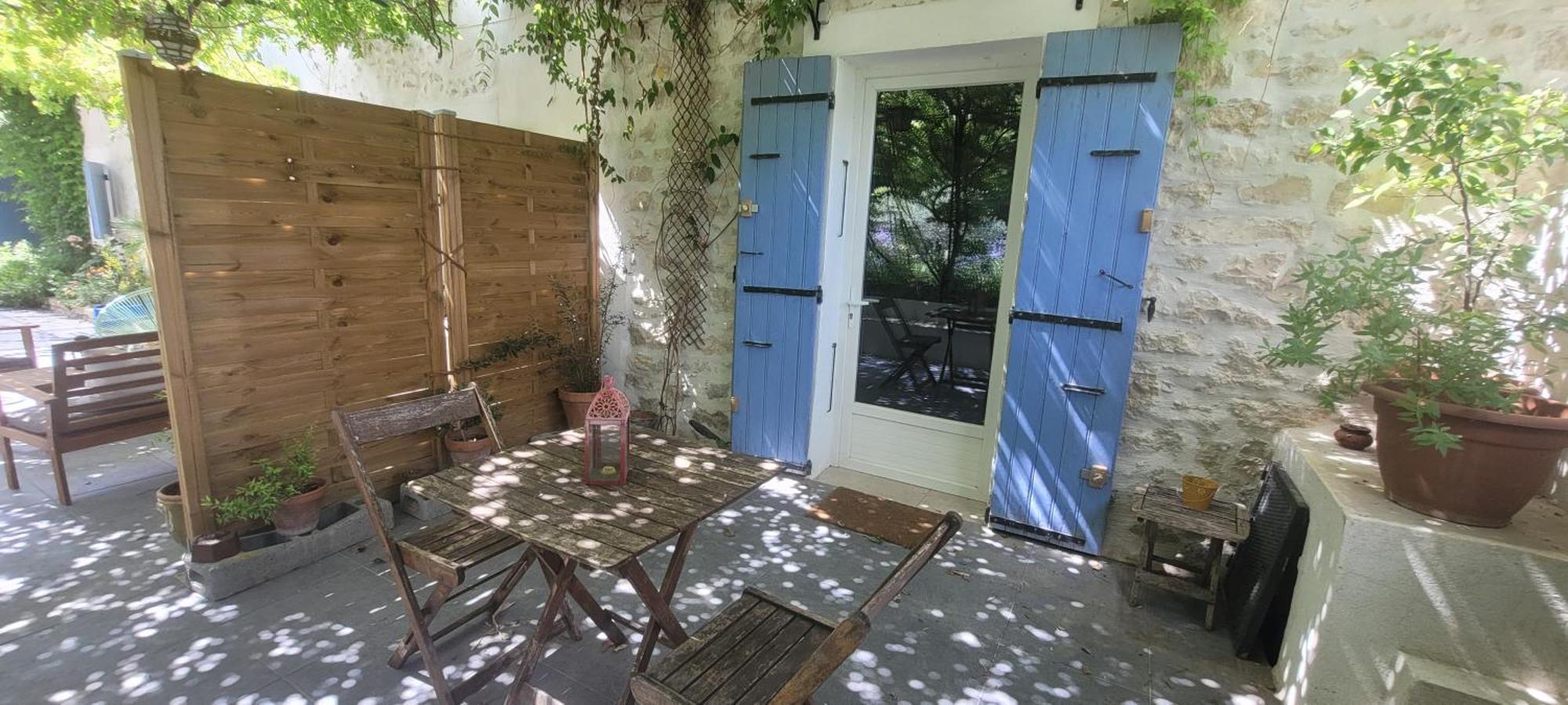 Location Appartement Dans Mas Provencal Monteux Exteriér fotografie