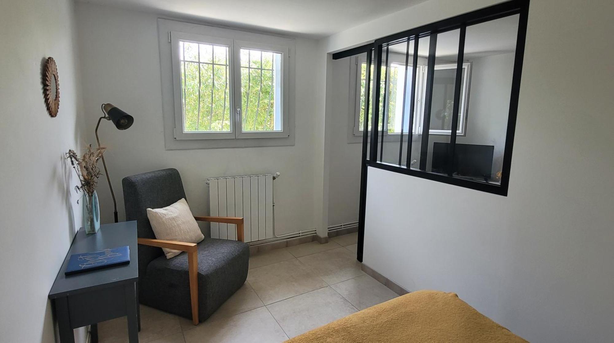 Location Appartement Dans Mas Provencal Monteux Exteriér fotografie